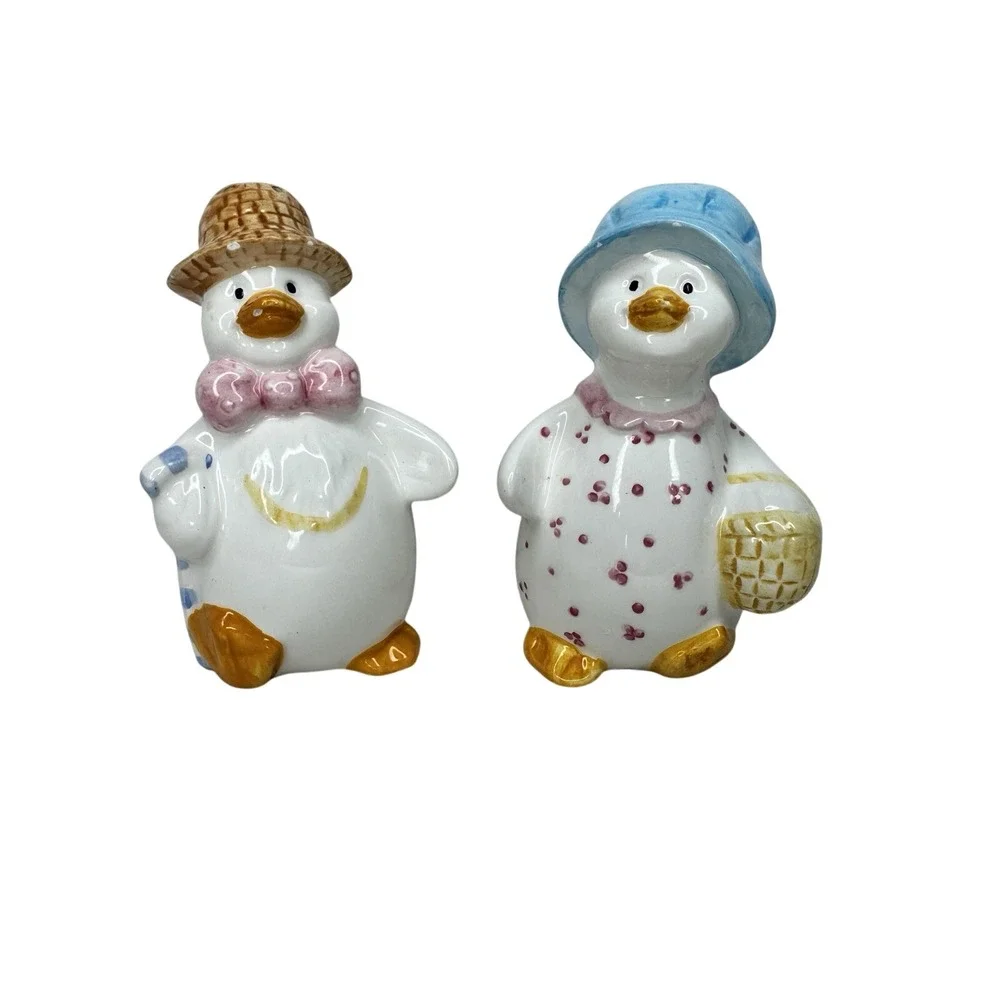 Vintage Boy and Girl Duck Salt And Pepper Shakers Set